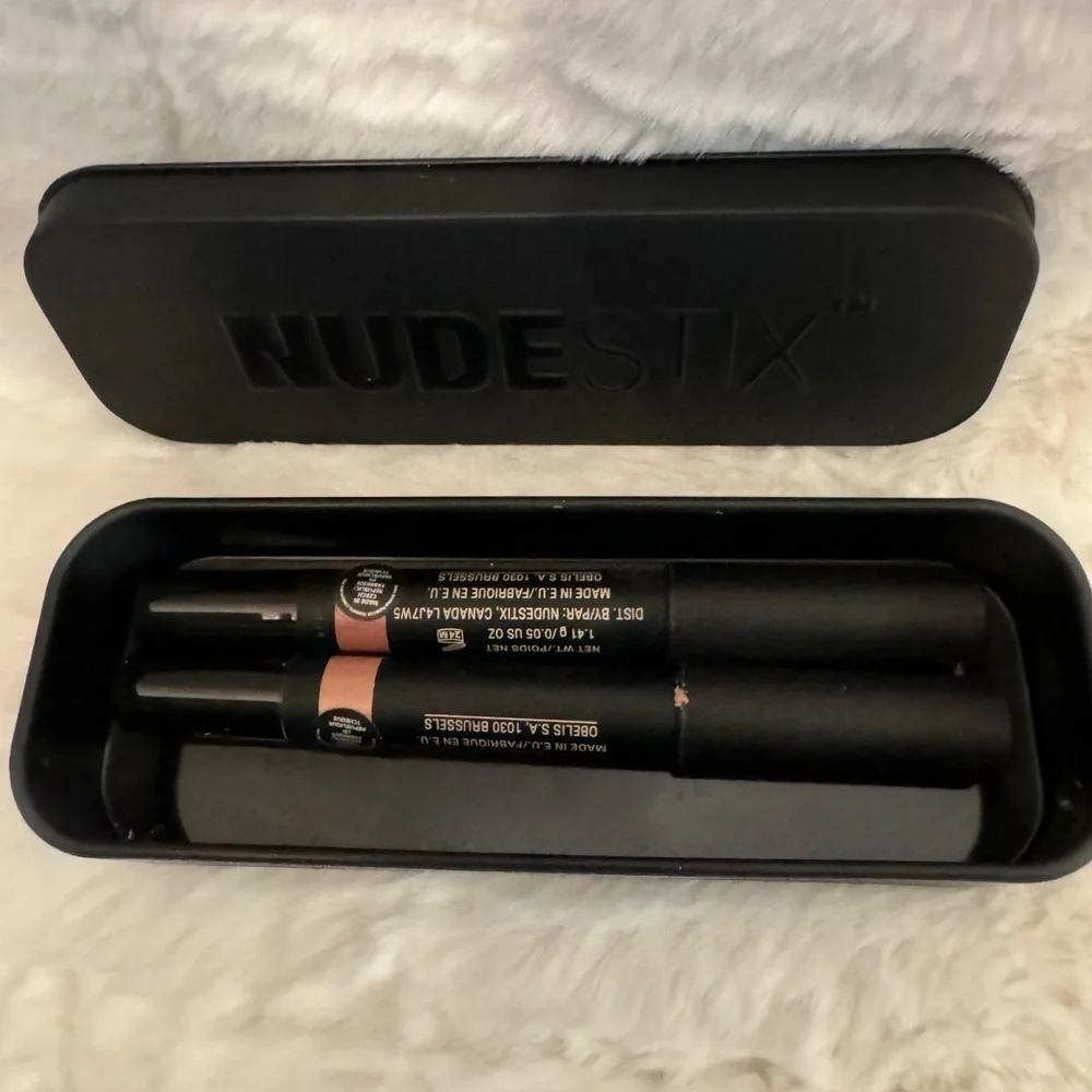 NUDESTIX lip cheek